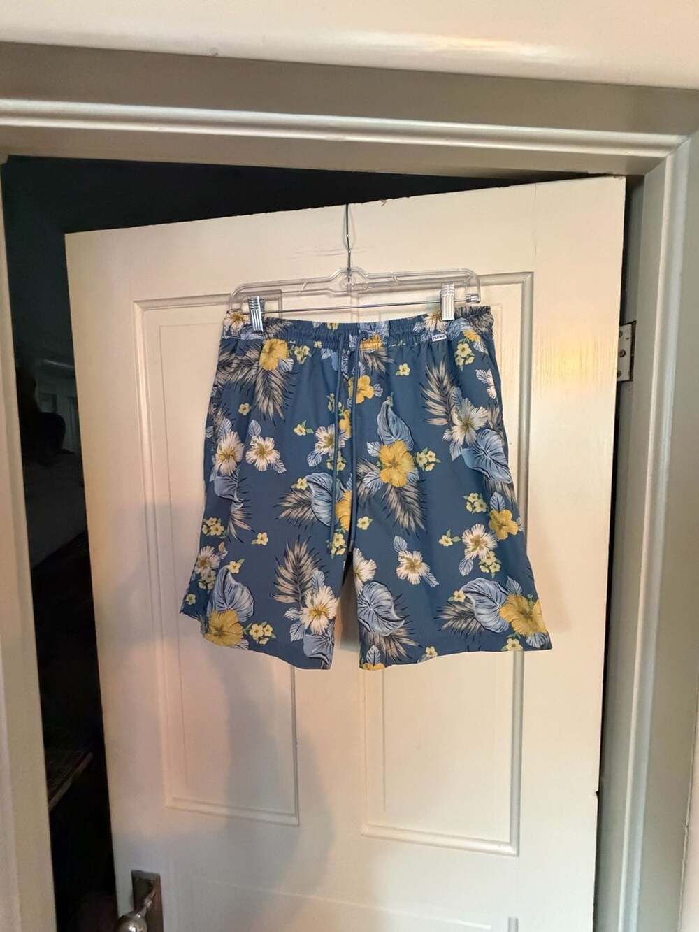 Hurley Cannonball Hibiscus Volley Swim Trunks